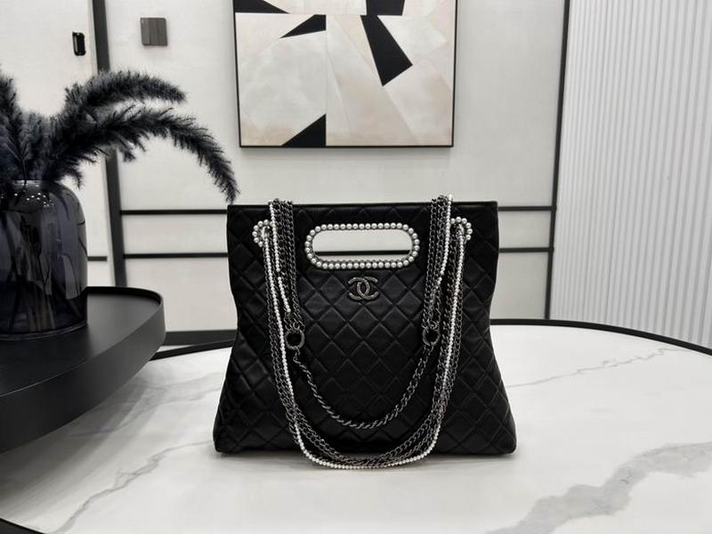 Chanel Handbags 601